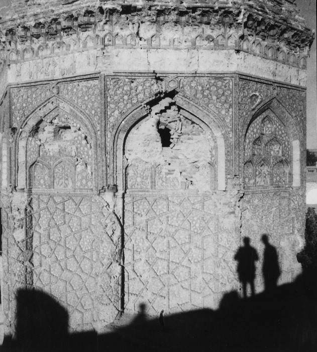 Gonbad-e Qabud, Maragha, Iran (from here). 